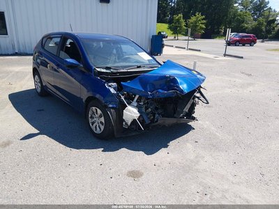 KMHCT5AE8FU****** 2015 Hyundai Accent