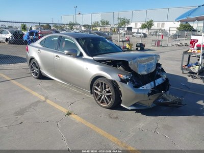 2016 Lexus IS