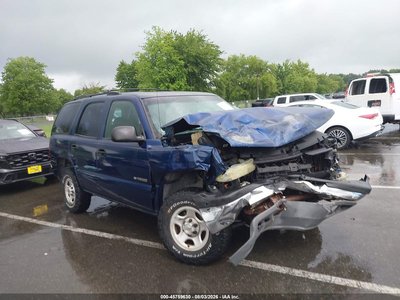 1GNEK13Z12J****** 2002 Chevrolet Tahoe