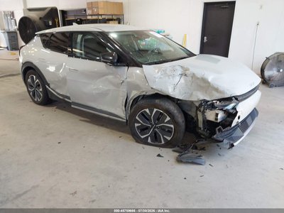 KNDC3DLC9R5****** 2024 Kia EV6