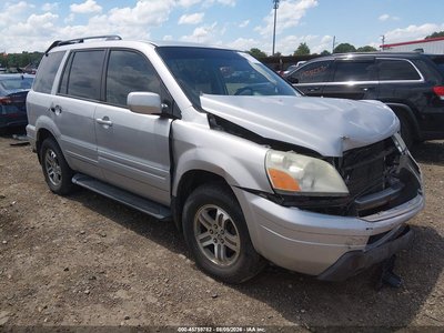 2HKYF18574H****** 2004 Honda Pilot