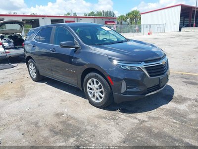 2GNAXUEV8N6****** 2022 Chevrolet Equinox