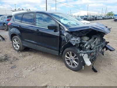 1FMCU9GD5KU****** 2019 Ford Escape