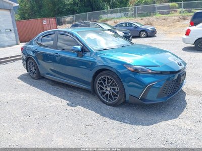 2025 Toyota Camry Hybrid