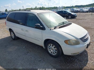 2C8GP54L31R****** 2001 Chrysler Town & Country
