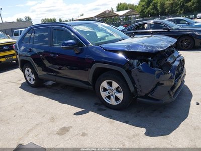 JTMP1RFV2KJ****** 2019 Toyota RAV4