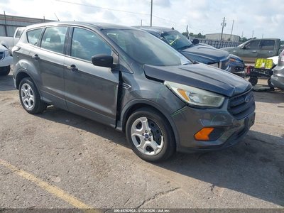 1FMCU0F75HU****** 2017 Ford Escape