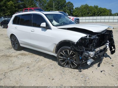 5UX23EM08R9****** 2024 BMW X7