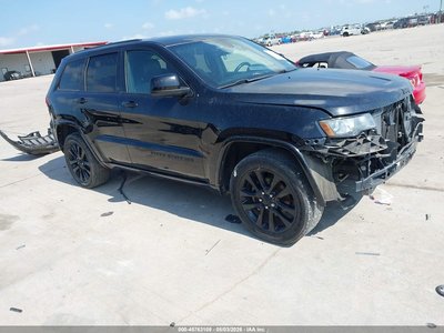 1C4RJFAG3JC****** 2018 Jeep Grand Cherokee