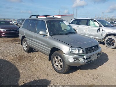 JT3GP10V6Y7****** 2000 Toyota RAV4