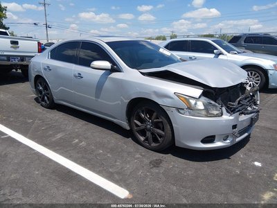 2014 Nissan Maxima