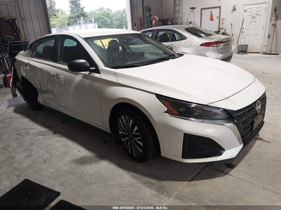 2025 Nissan Altima
