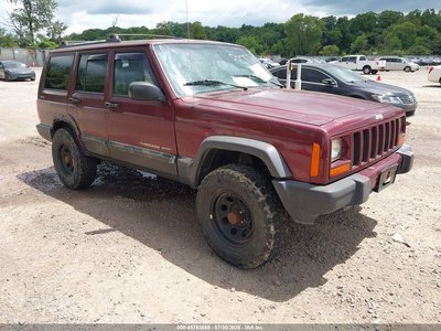 1J4FF48S71L****** 2001 Jeep Cherokee