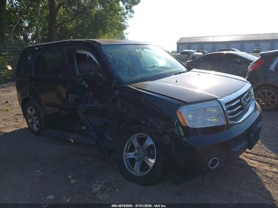 5FNYF4H50FB****** 2015 Honda Pilot