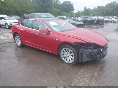 5YJSA1E11HF****** 2017 Tesla Model S