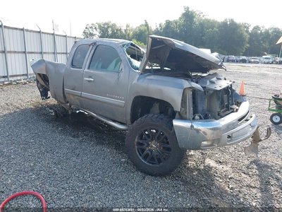 1GCRKSE77DZ****** 2013 Chevrolet Silverado 1500