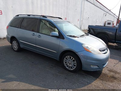 2008 Toyota Sienna