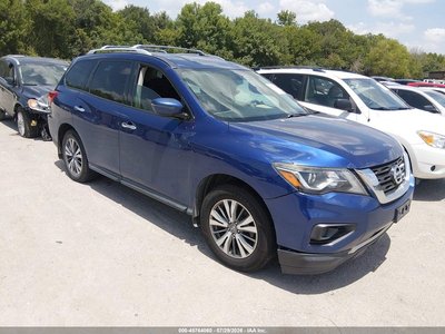5N1DR2MN5HC****** 2017 Nissan Pathfinder