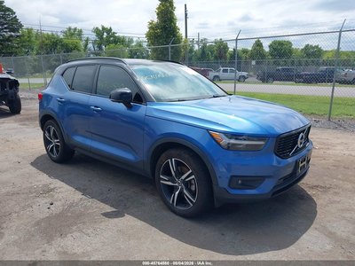YV4162UM6K2****** 2019 Volvo XC40