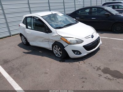 2014 Mazda 2