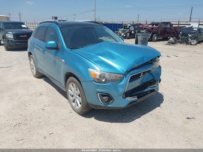 2014 Mitsubishi Outlander
