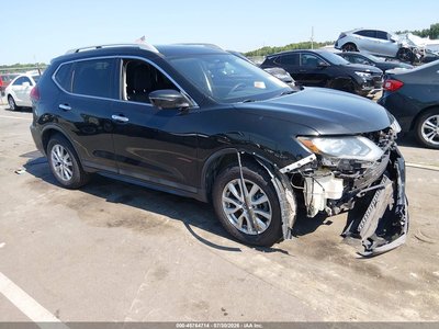 5N1AT2MT1JC****** 2018 Nissan Rogue