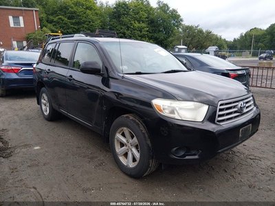 5TDBK3EH1AS****** 2010 Toyota Highlander