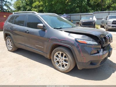 1C4PJLLB2JD****** 2018 Jeep Cherokee