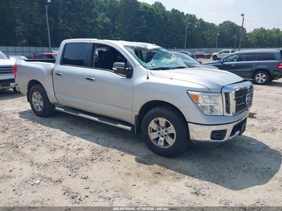 2018 Nissan Titan
