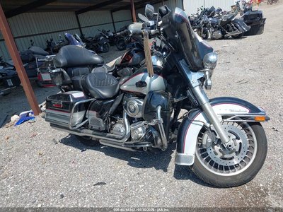 1HD1FC416BB****** 2011 Harley-Davidson FLHTCU