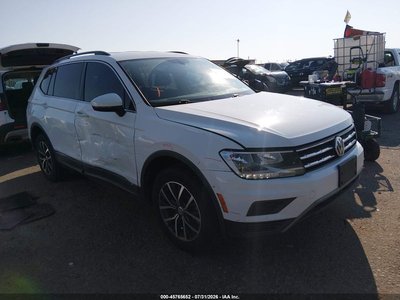 3VV2B7AX8LM****** 2020 Volkswagen Tiguan