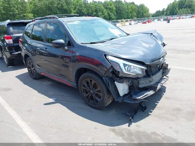 JF2SKAPC0KH****** 2019 Subaru Forester
