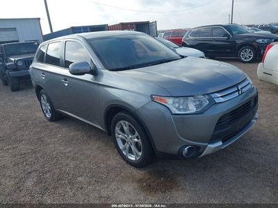 2015 Mitsubishi Outlander