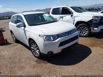2014 Mitsubishi Outlander