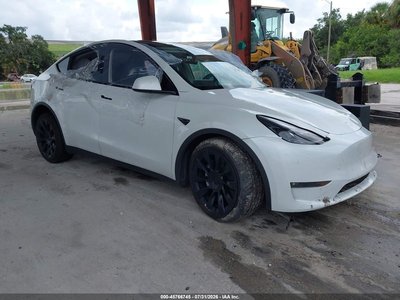 7SAYGDEE2PF****** 2023 Tesla Model Y