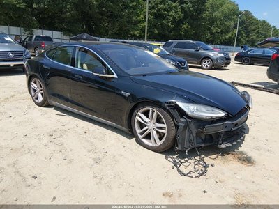 2015 Tesla Model S