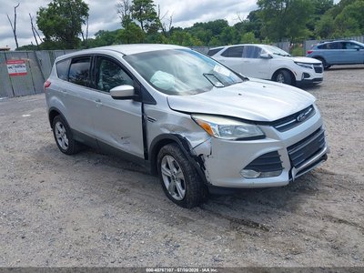 1FMCU0GX5GU****** 2016 Ford Escape