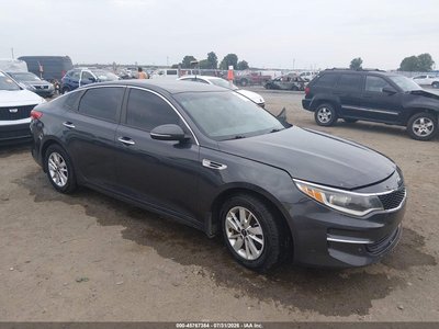 5XXGT4L38HG****** 2017 Kia Optima