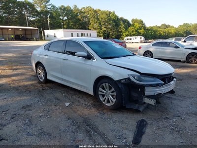 1C3CCCAB8FN****** 2015 Chrysler 200