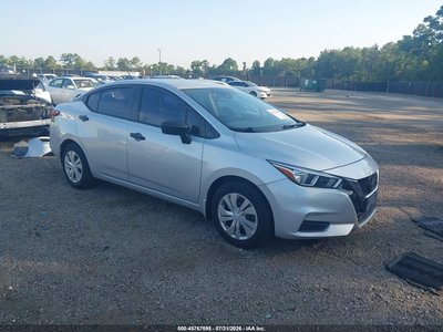 2020 Nissan Versa
