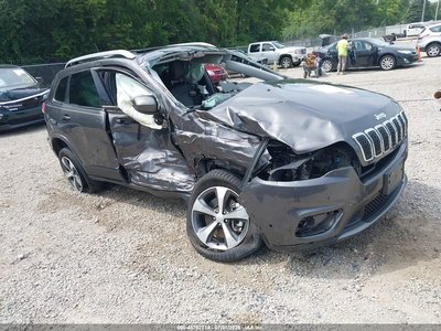 1C4PJMDX2MD****** 2021 Jeep Cherokee