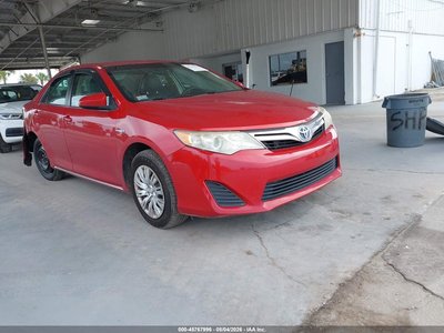 4T1BD1FK0EU****** 2014 Toyota Camry Hybrid