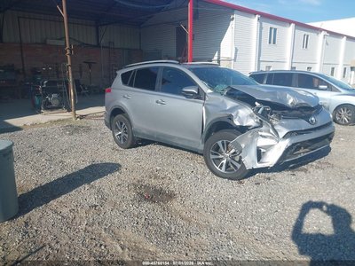 2T3RFREV9GW****** 2016 Toyota RAV4