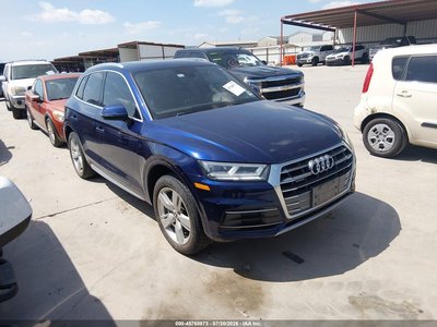WA1BNAFY5J2****** 2018 Audi Q5