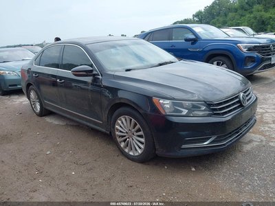 1VWBT7A34GC****** 2016 Volkswagen Passat