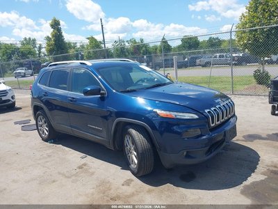 1C4PJMCX5JD****** 2018 Jeep Cherokee