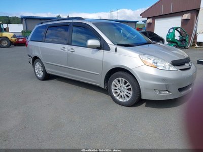 5TDYK4CC7AS****** 2010 Toyota Sienna