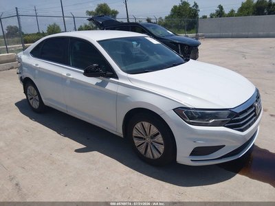 3VWC57BU9KM****** 2019 Volkswagen Jetta