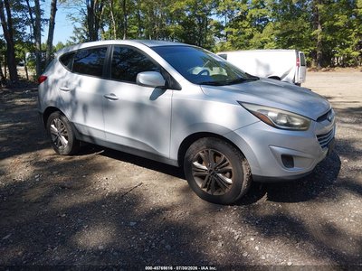 KM8JT3AF4FU****** 2015 Hyundai Tucson