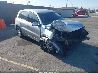 WVGAV7AX5DW****** 2013 Volkswagen Tiguan